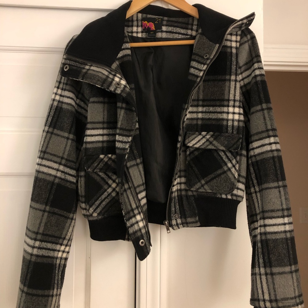 Cropped plaid bomber jacket